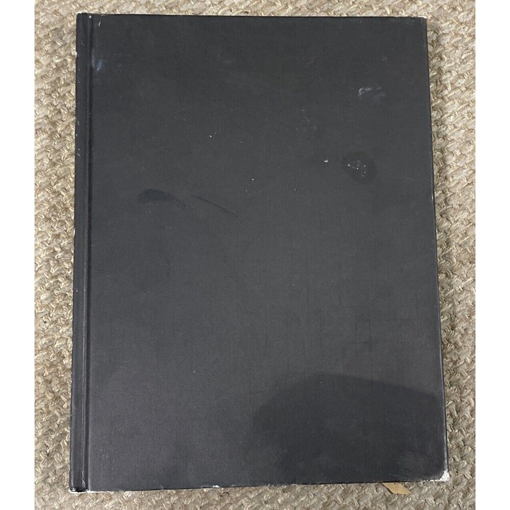 Illustrator's Reference Manual Nudes Art Photography Poses Hardcover 1989 Quarto